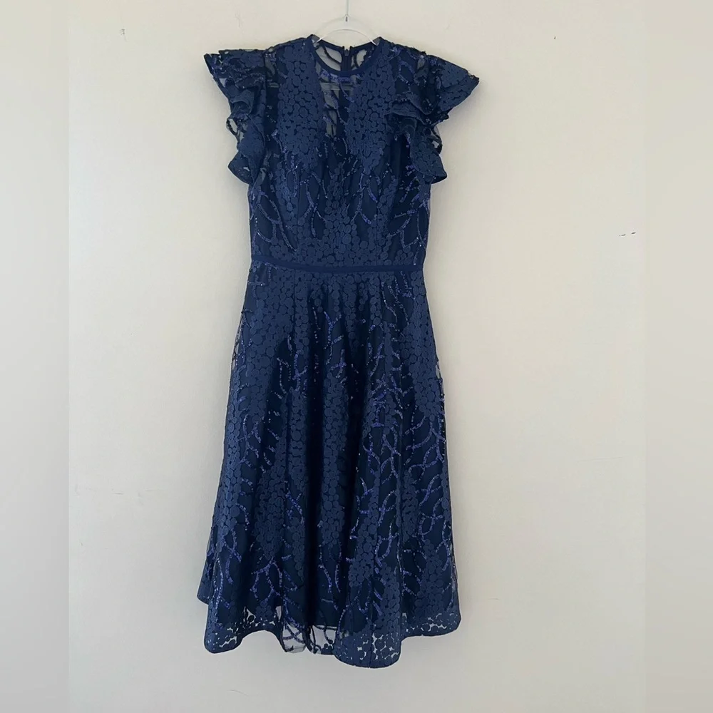 MAC DUGGAL FLUTTER SLEEVE SEQUIN APPLIQUE COCKTAIL DRESS NAVY SIZE 6 NWOT - Picture 3 of 5